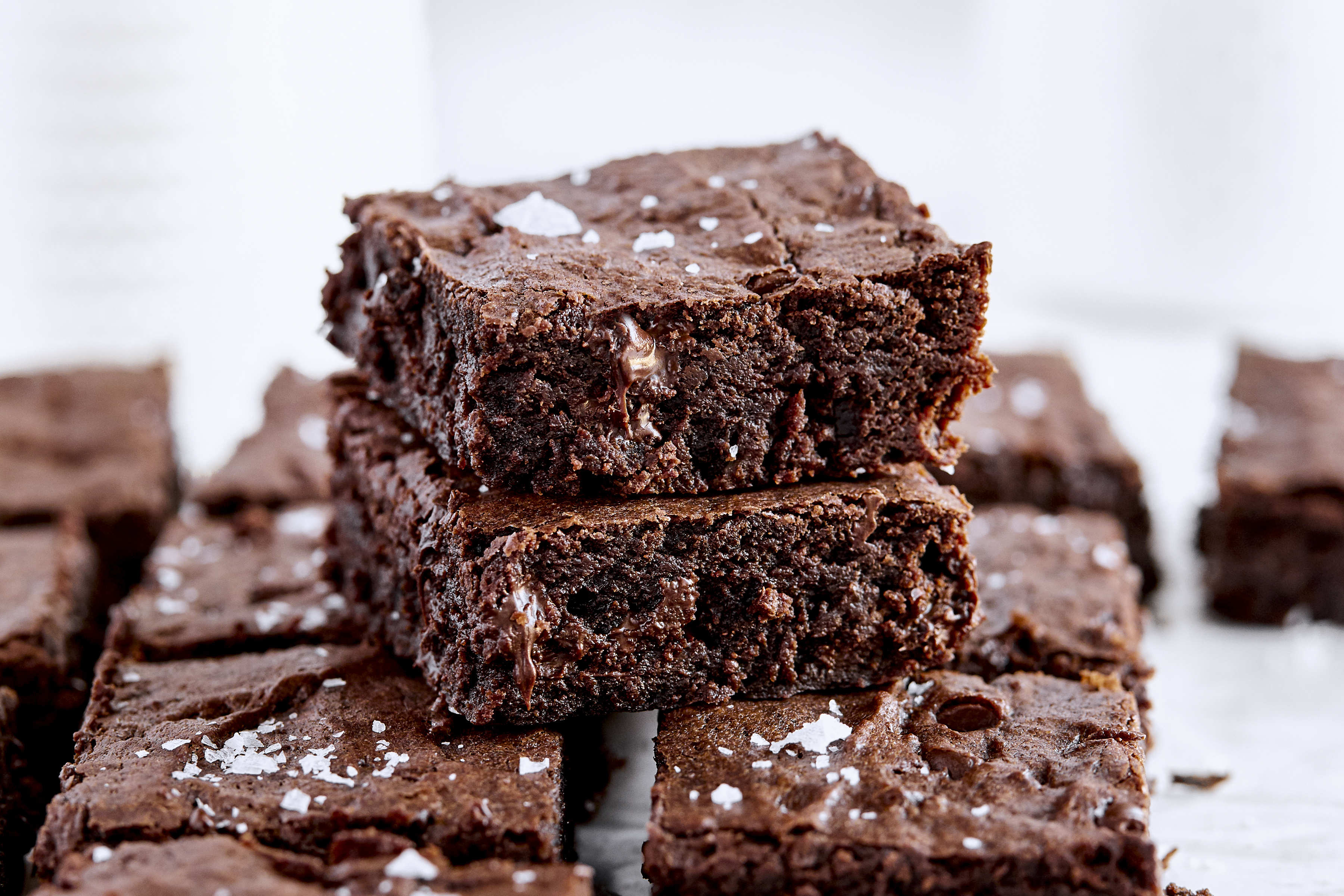 Cutting and Storing Brownies