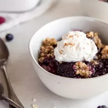 Brown Sugar Berry Crisp