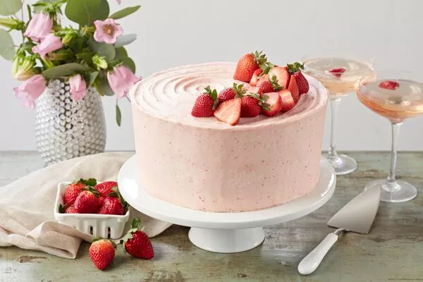 Strawberry Cake