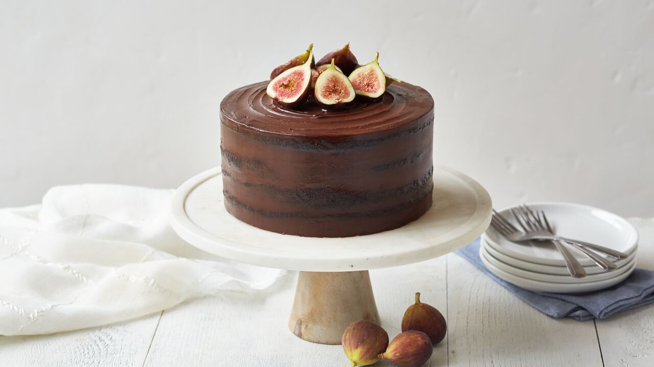 Tis the Season for Cakes and Cupcakes from C&H®.