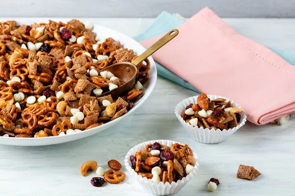 Easy Trail Mix