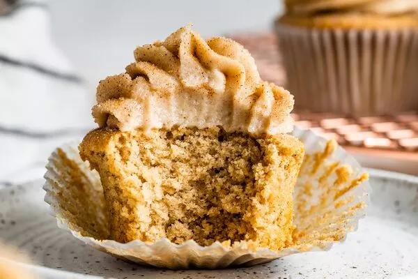 Gluten-Free Cinnamon Cupcakes with Cinnamon Cream Cheese Frosting