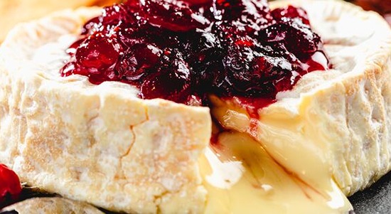 Cranberry Baked Brie with Candied Pecan