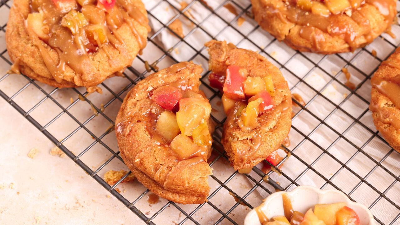 Apple Pie Snickerdoodle Cookies