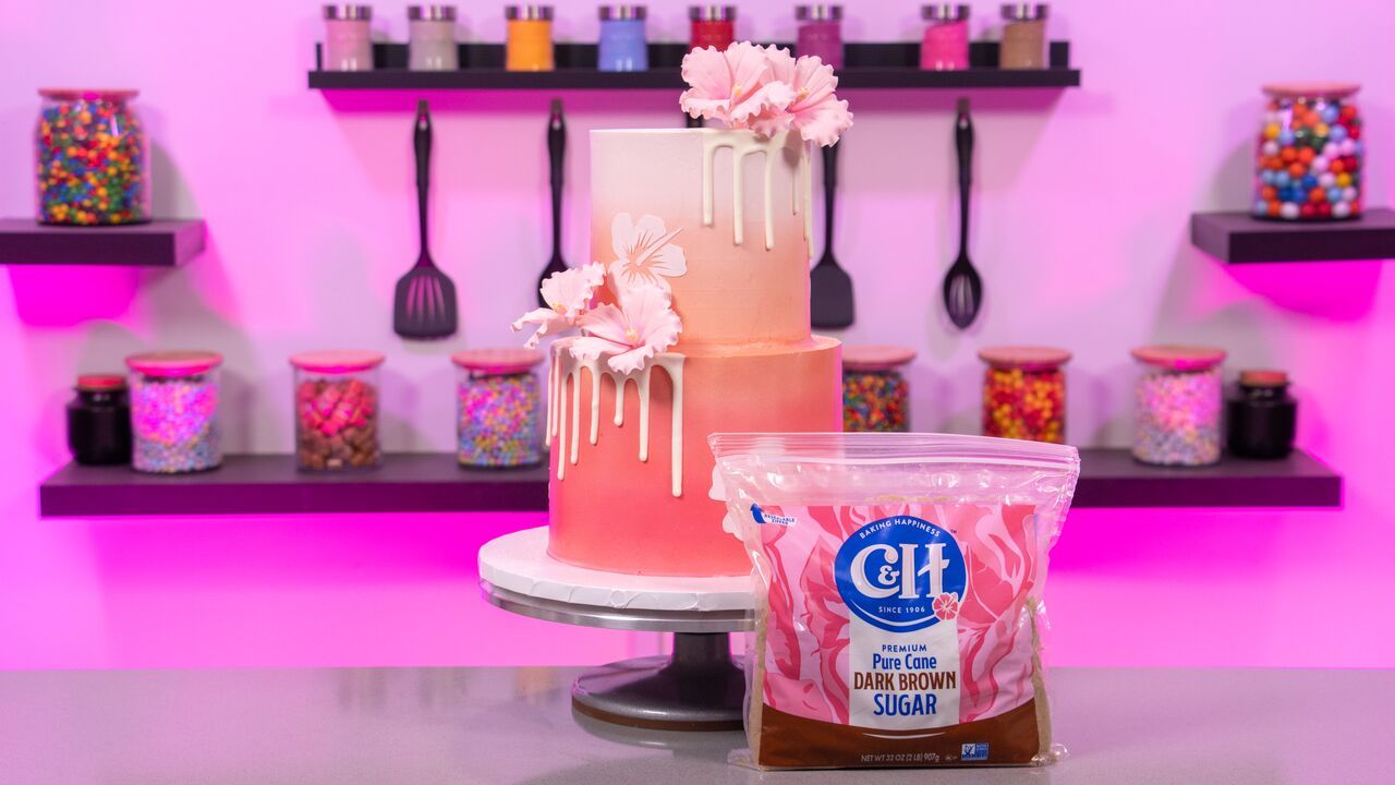 Cinnamon Vanilla Hibiscus Cake