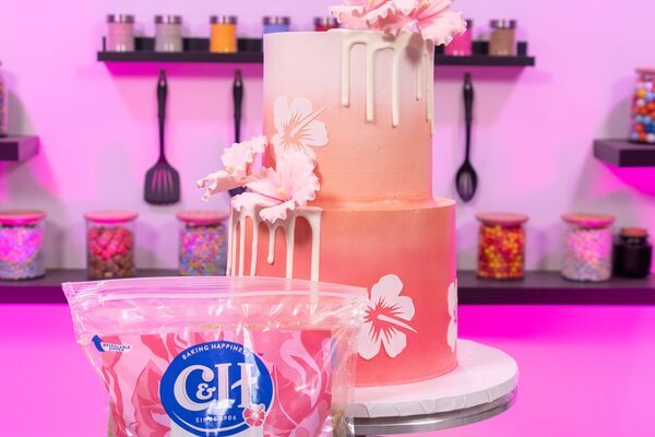 Cinnamon Vanilla Hibiscus Cake