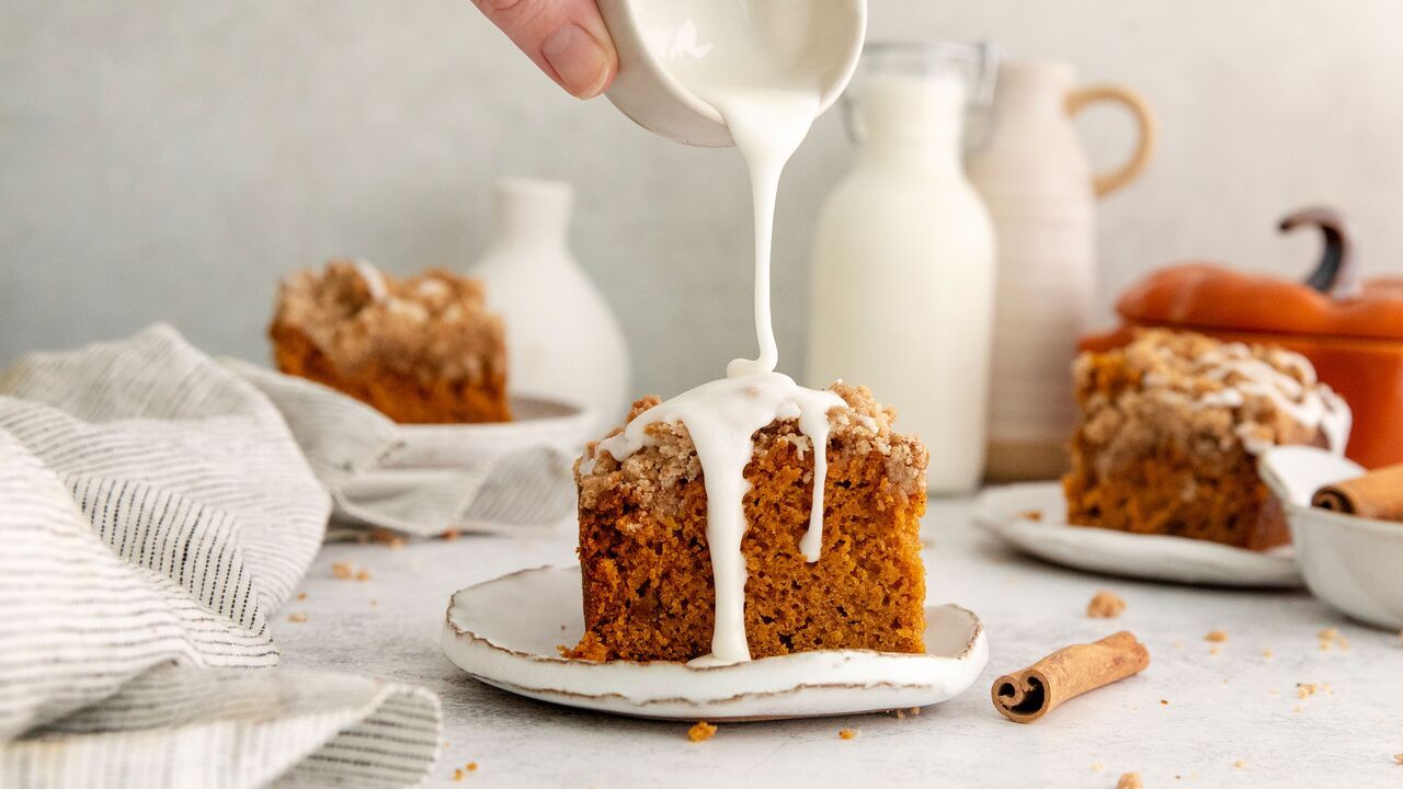 Gluten Free Pumpkin Crumb Cake