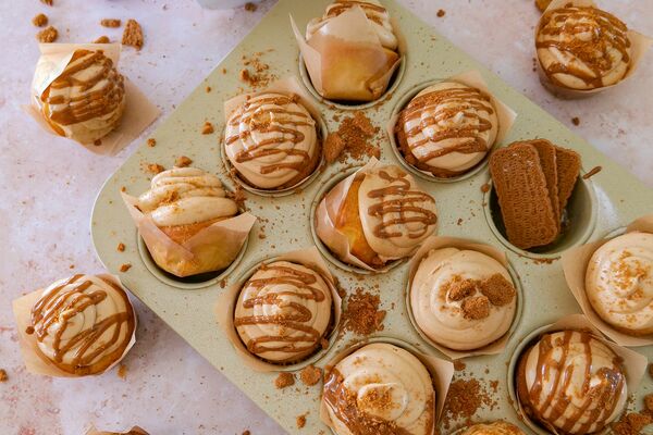 Cookie Butter Cupcakes
